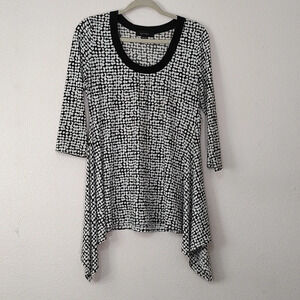 Karen Kane Black and White 3/4 Sleeve Top Size M